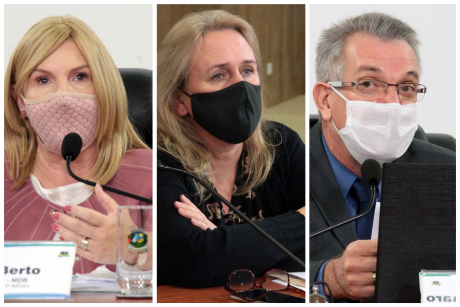 #PraCegoVer: Montagem mostra os vereadores Dalva Berto, Mônica Morandi e Israel Scupenaro, cada um em seu assento durante a sessão. Todos usam máscaras.