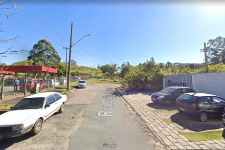 #PraCegoVer: Foto tirada do Google Street View mostra trecho final da Rua Duilio Beltramini, que poderá ser prolongado com a aprovação do projeto.